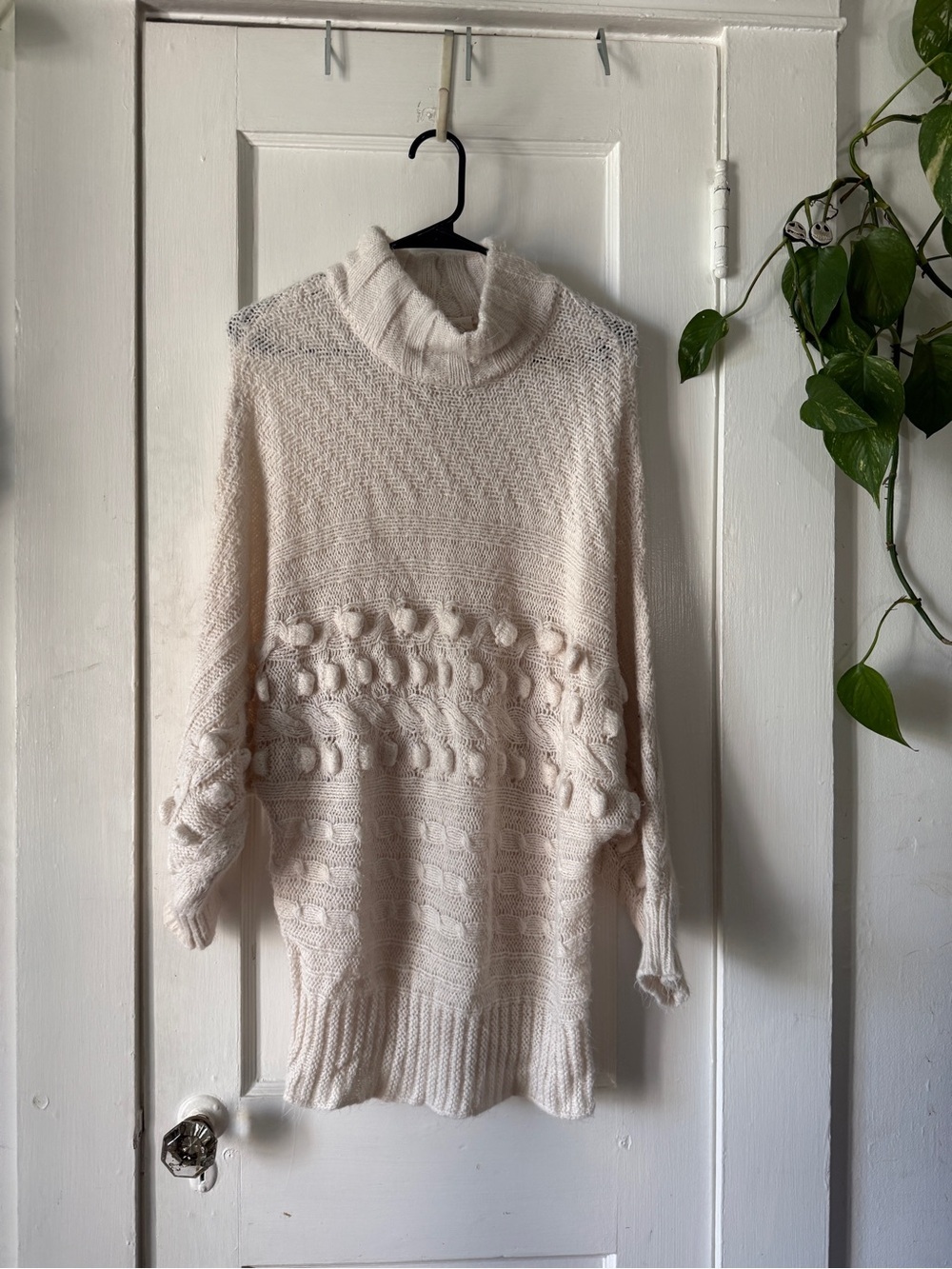 Cream Turtleneck Cable & Bobble Knit Sweater CASLON size M